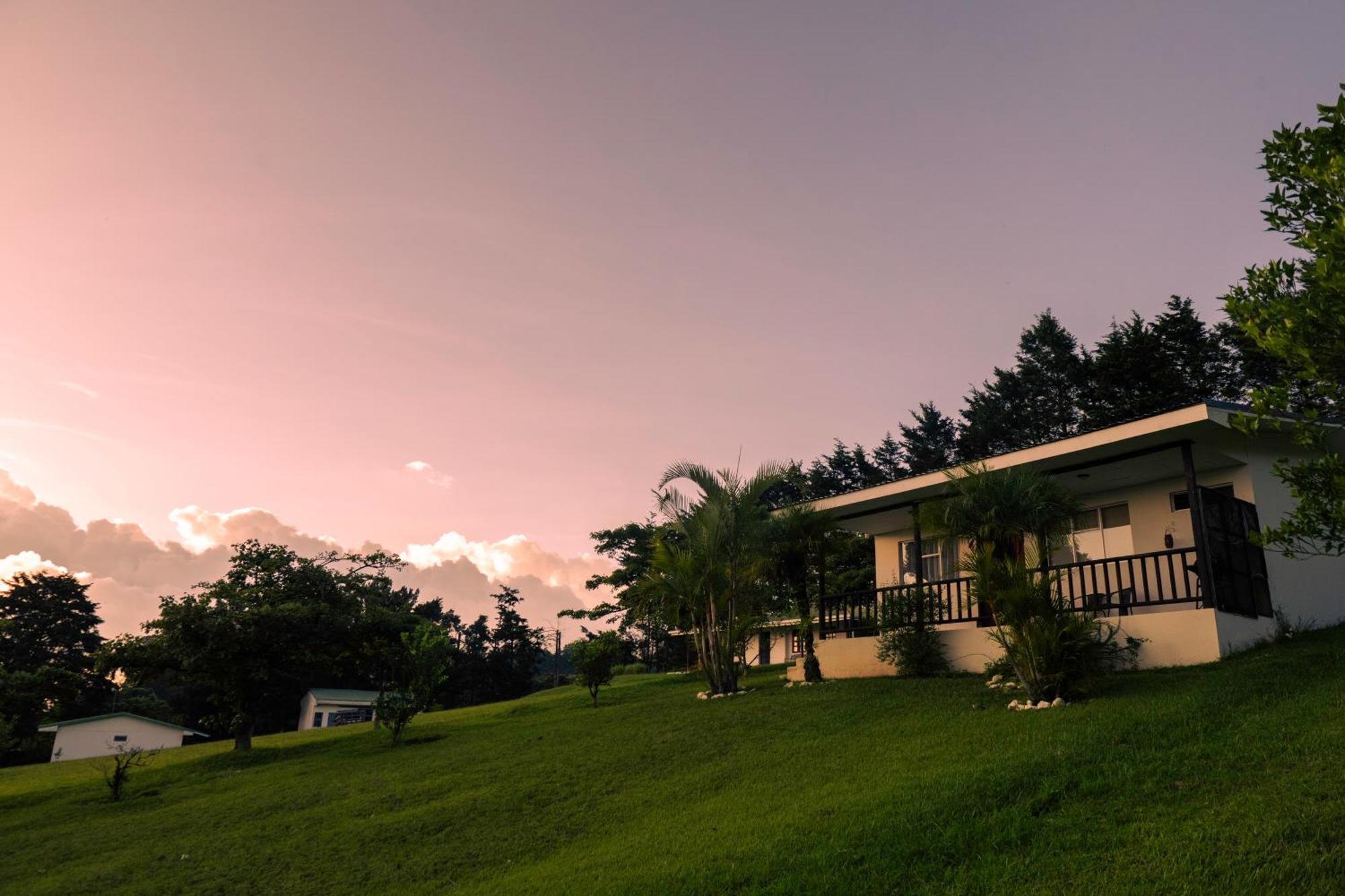 Country House, Cozy Fireplace And An Amazing View Cartago Exterior photo